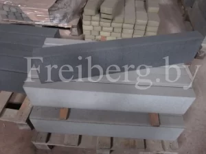 Борт тротуарный 1000*200*80 черный